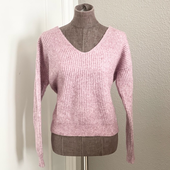 Anthropologie Angel Of the North Cropped Sweater Purple Twist Back Wool S NWT - Picture 5 of 11